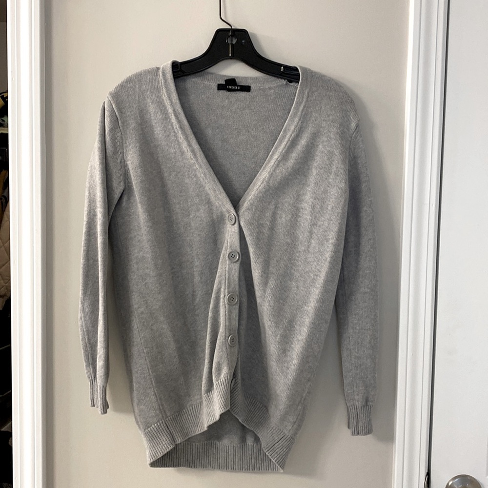 Forever 21 button down cardigan in grey size s